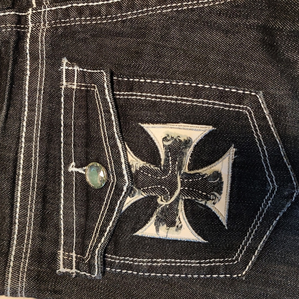 Stylish dark Denim Women's Jeans with crosses on back pockets - Picture 5 of 8